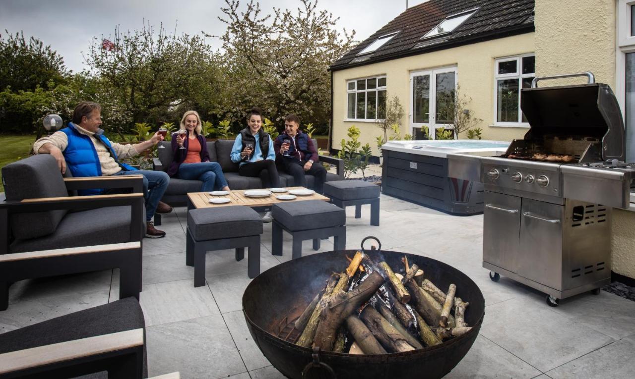 The Willows * Laceby